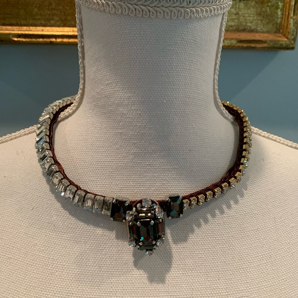 COPY - Gorgeous Choker Statement in Rhinestones